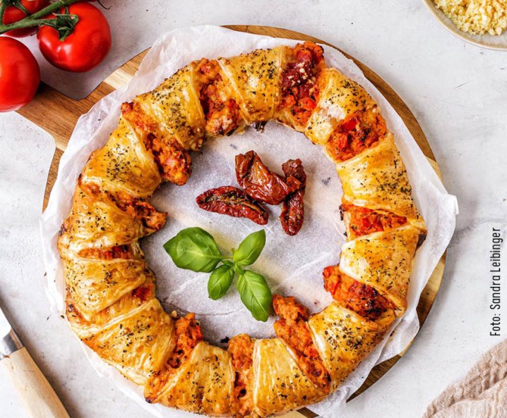 Blätterteig-Pizzakranz Thermomix-Rezept
