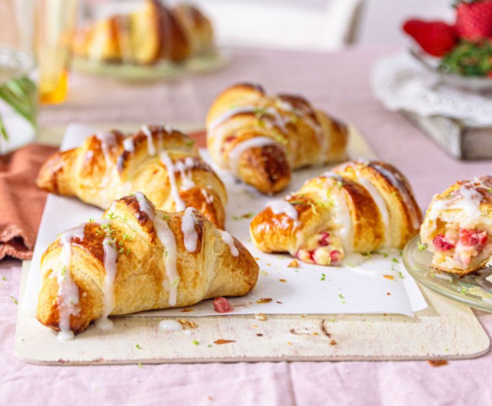 Erdbeer-Cheesecake-Croissants