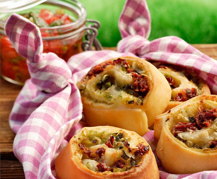 Pizzaschnecken mit getrockneten Tomaten - Tante Fanny