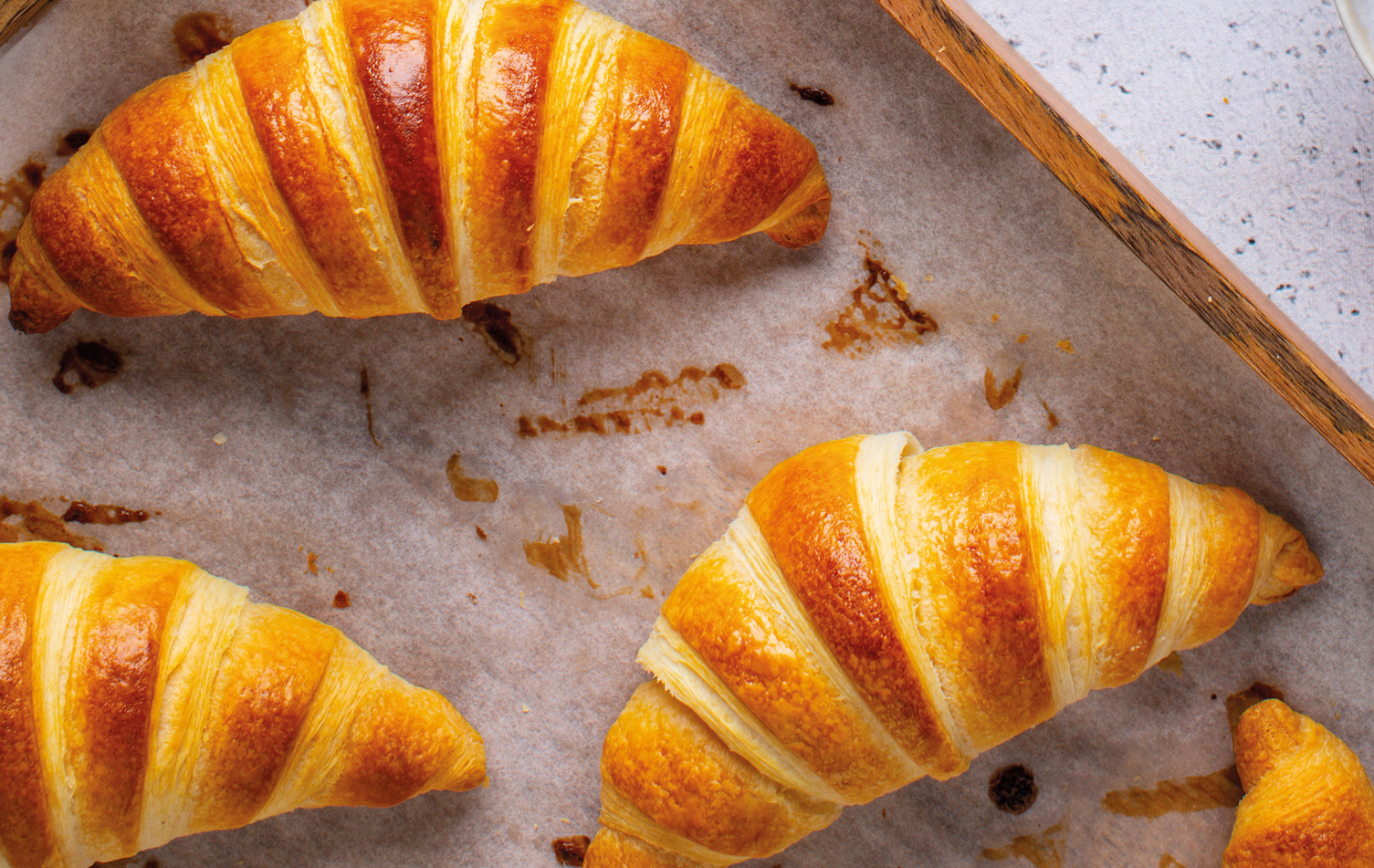 4 Arten ein Croissant zu bestreichen