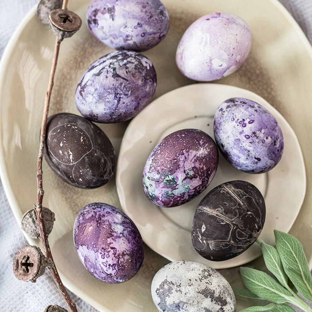 Osterei färben marmoriert