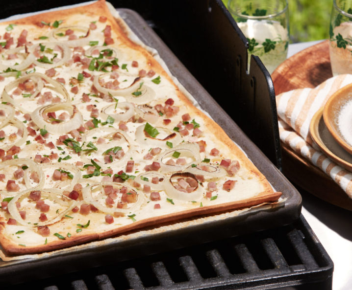 Badischer Flammkuchen vom Grill