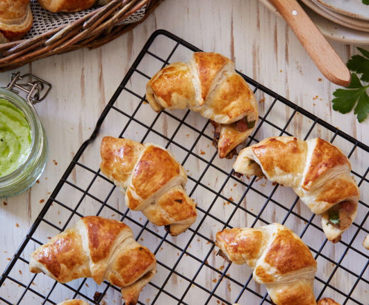 Blätterteigkipferl mit Pilzfülle