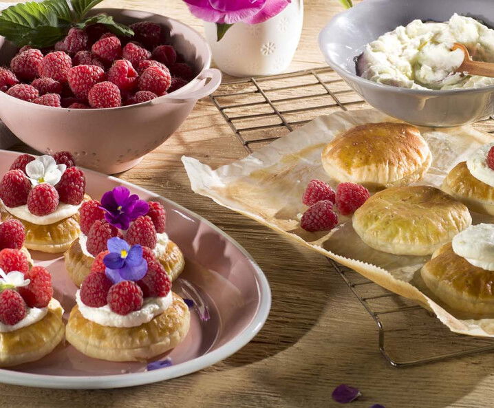 Himbeertörtchen mit Zitronencreme