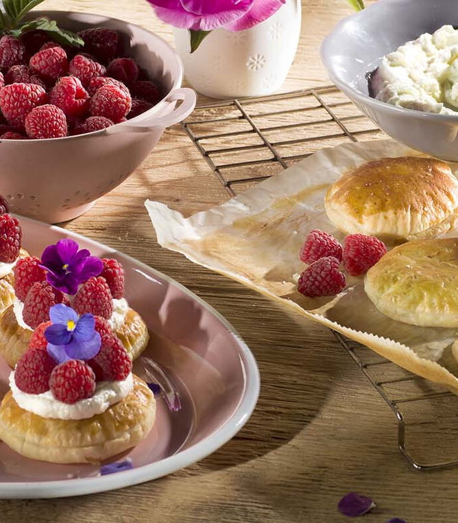 Himbeertörtchen mit Zitronencreme