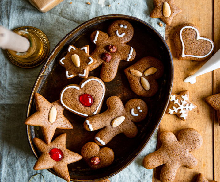 Lebkuchenherzen und -sterne
