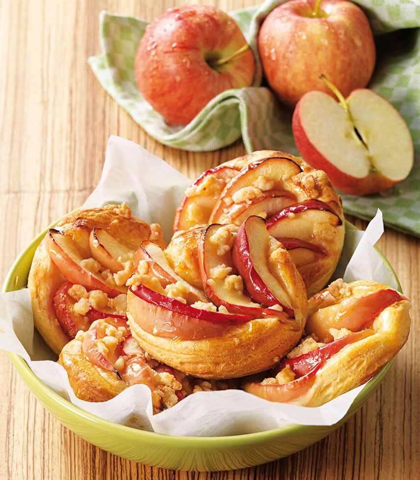 Apfel-Plunderteigtaler mit Streusel | Tante Fanny