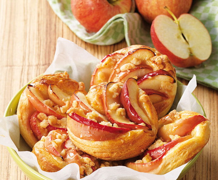 Apfel-Plunderteigtaler mit Streusel | Tante Fanny