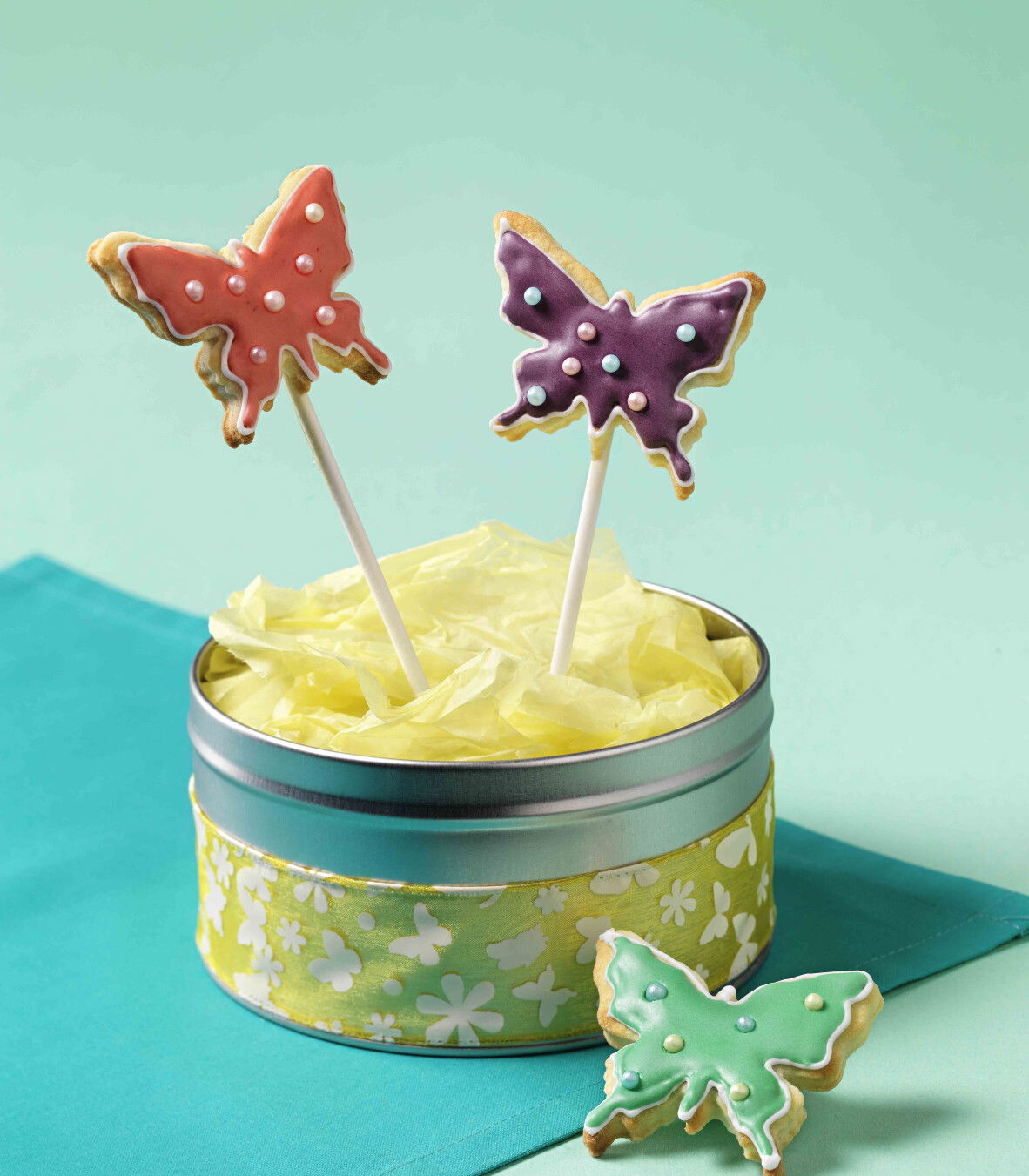 Schmetterlings-Keks-Pops