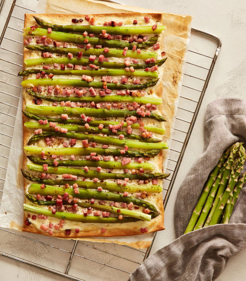 Spargel Flammkuchen