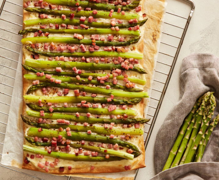 Spargel Flammkuchen