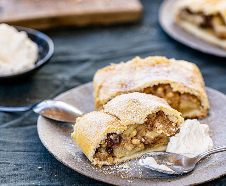 Südtiroler Apfelstrudel
