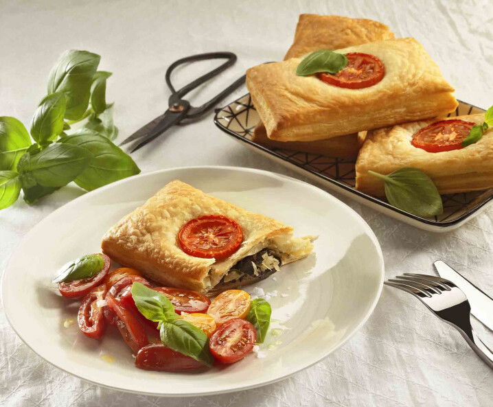 Vegane Oliventascherl mit Blätterteig