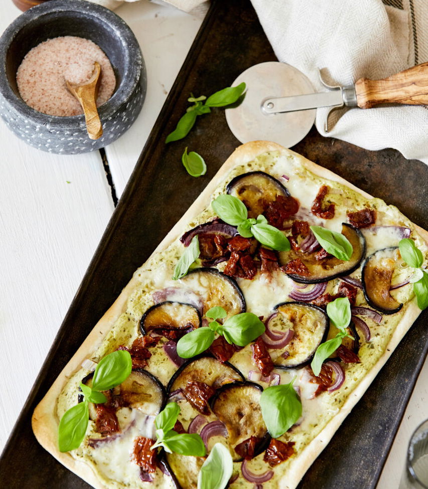 Flammkuchen mit Melanzani