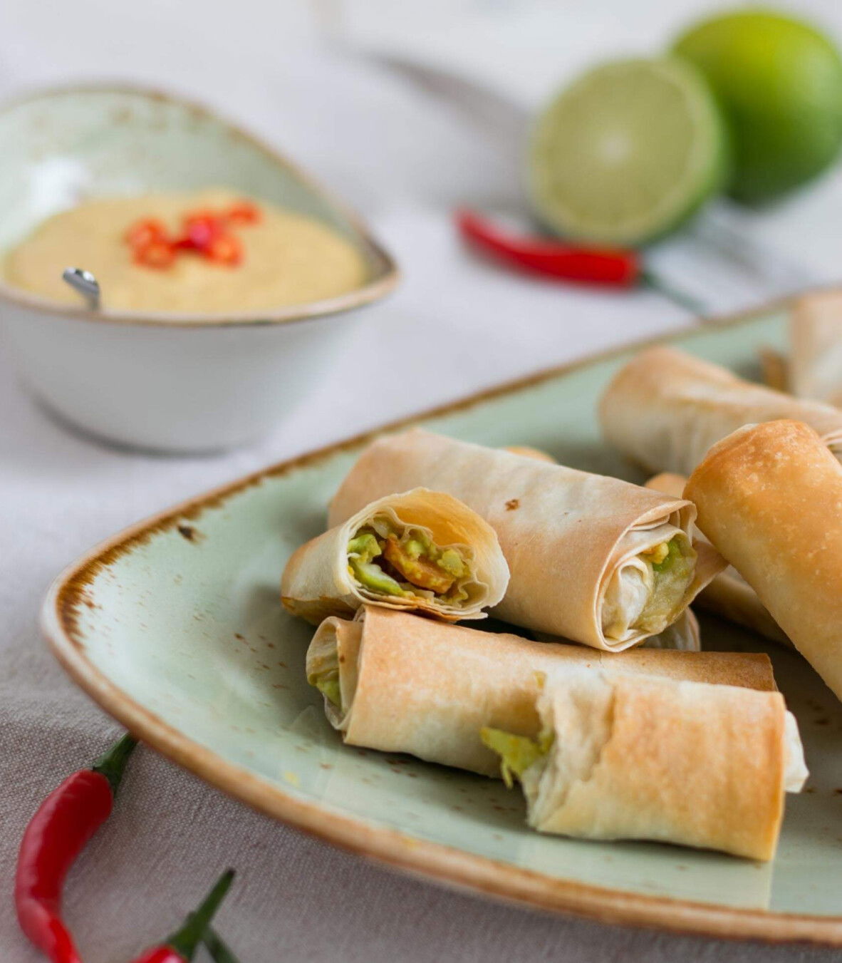 Avocado-Chili Röllchen - Filoteig Rezept