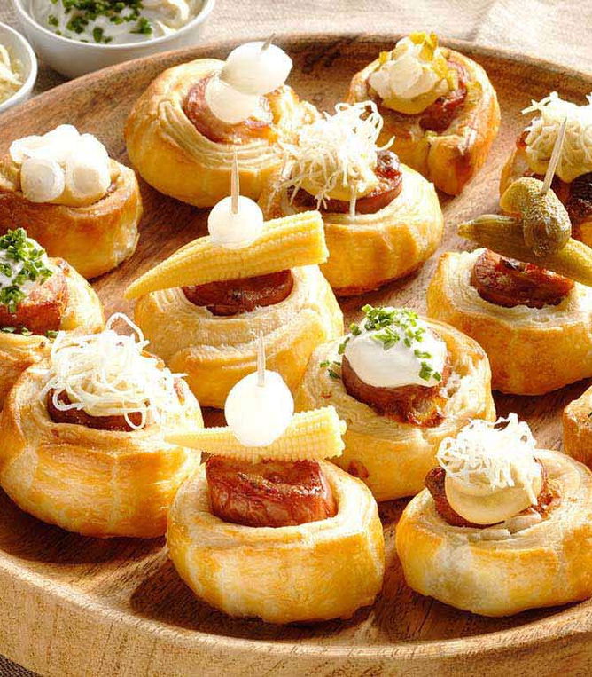 Käsekrainer-Snacks im Blätterteig - Tante Fanny