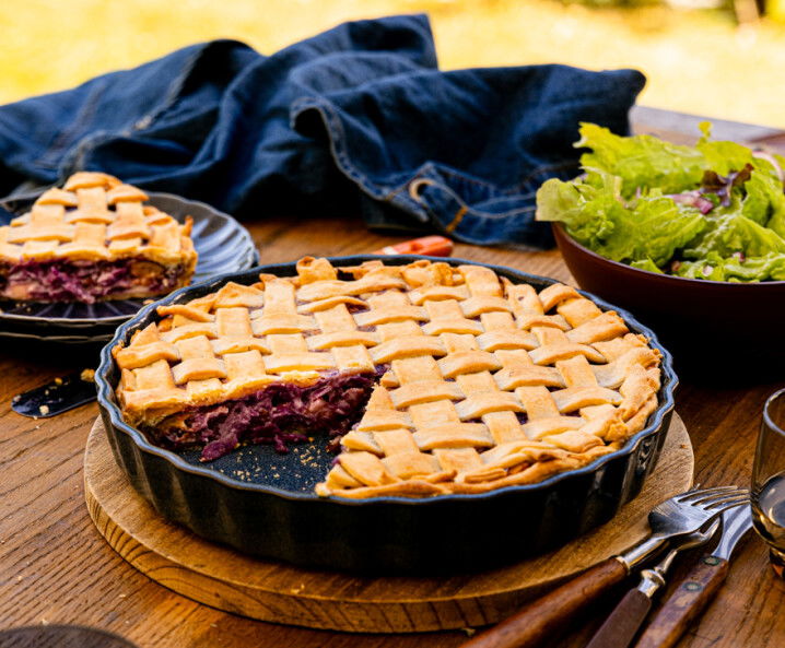 Rotkraut-Quiche mit Apfel