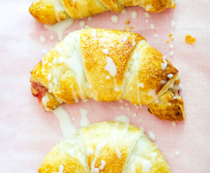 Erdbeer-Cheesecake Croissants