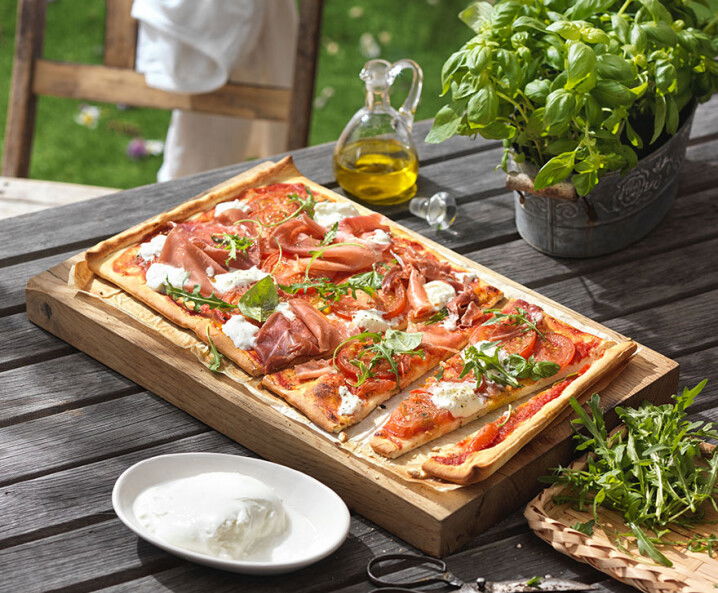 Pizza mit Burrata - Tante Fanny