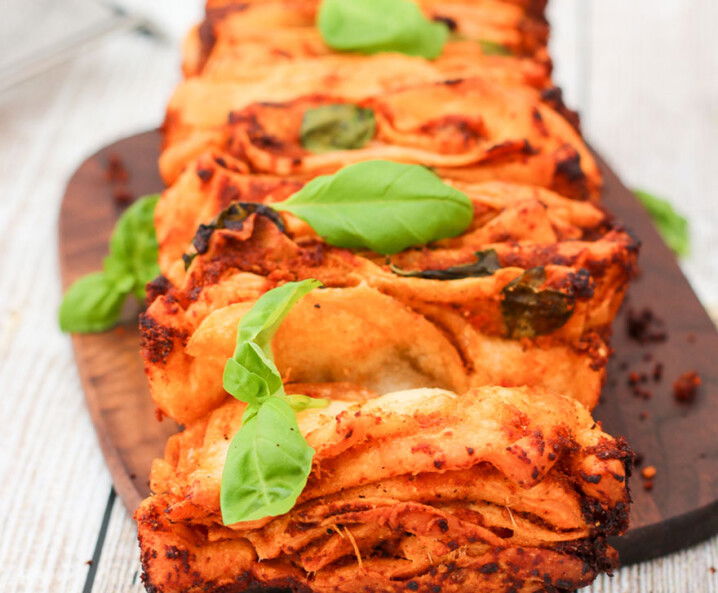 Rezept Zupfbrot mit rotem Pesto