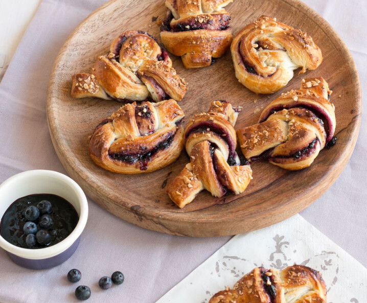 Rezept Mandel-Heidelbeer-Knoten Tante Fanny