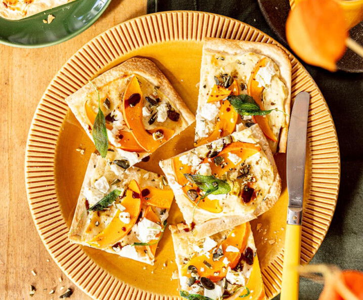 Flammkuchen-mit-Kürbis-und-Ziegenfeta