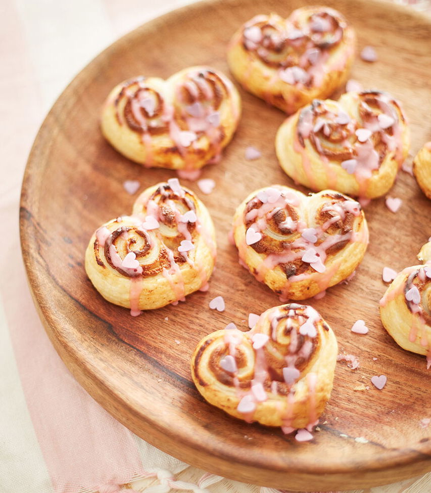 Blätterteigherzen mit Marzipan