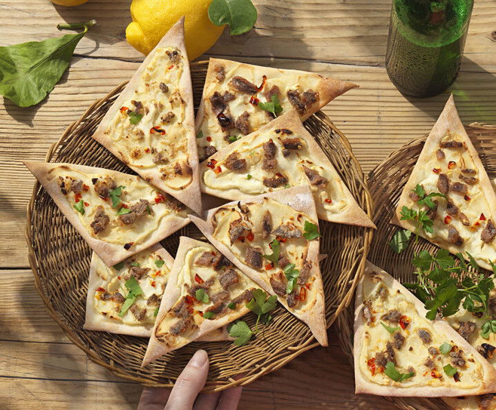 Zitronenflammkuchen mit Sardellen Rezept Tante Fanny