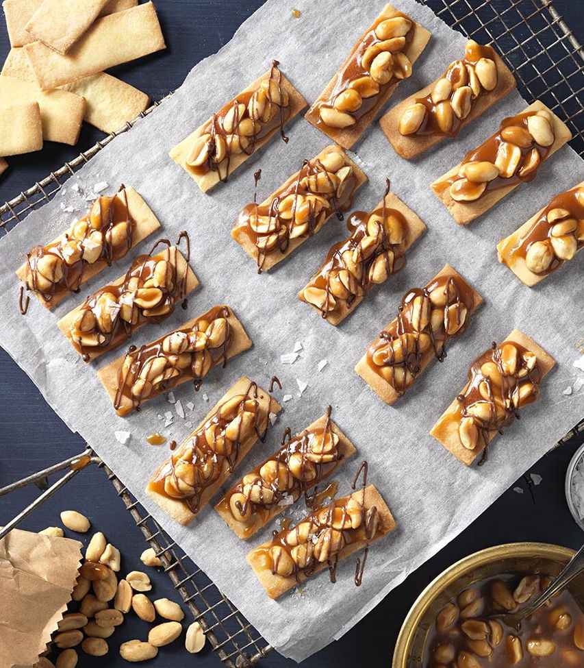 Erdnussstangen mit Salzkaramell - Rezept Tante Fanny