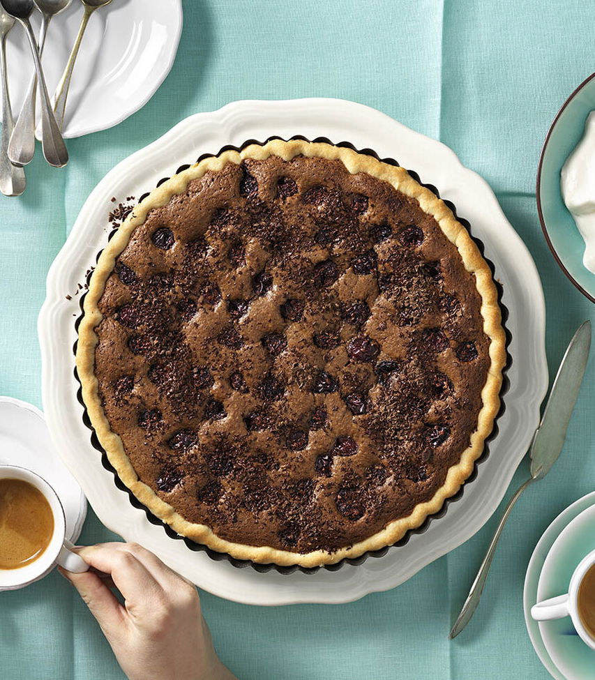 Kaffeetarte mit Kirschen