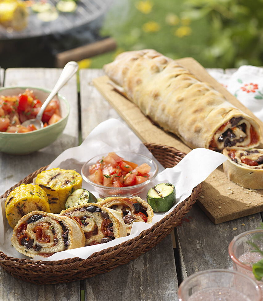 Ciabatta mit Tomaten und Oliven