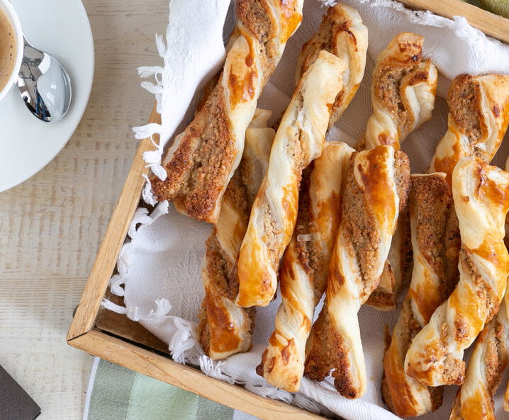 Vegane Nussstangerl - Blätterteig Nusstangen Rezept