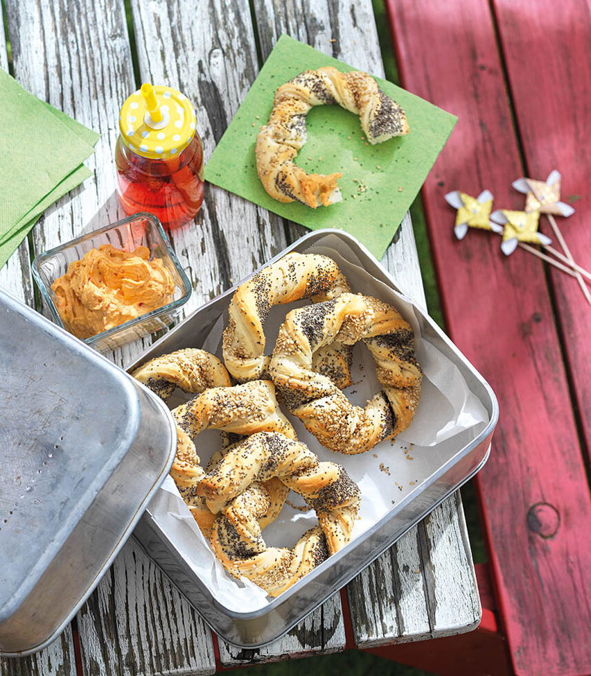 Pizzagebäck mit Sesam & Mohn