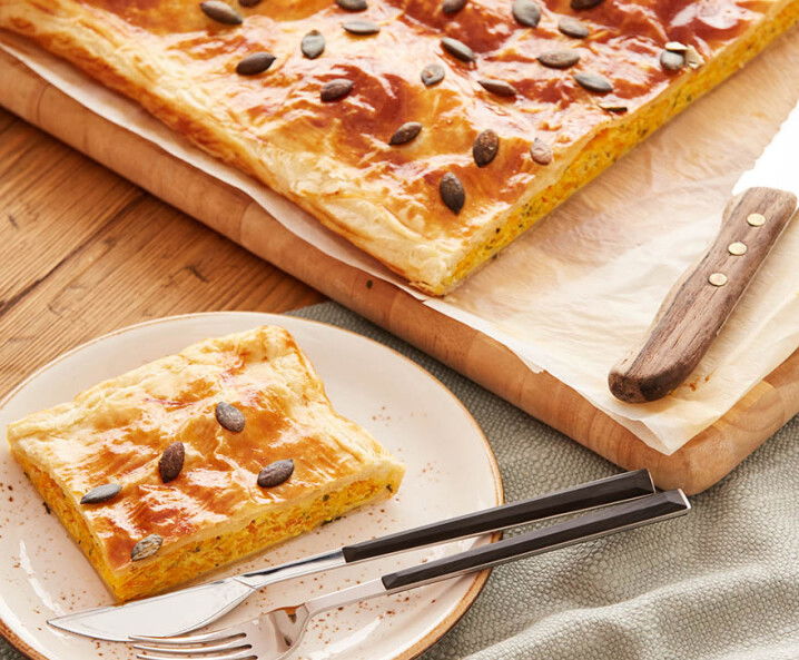 Kürbis-Blechkuchen mit Blätterteig - Rezept
