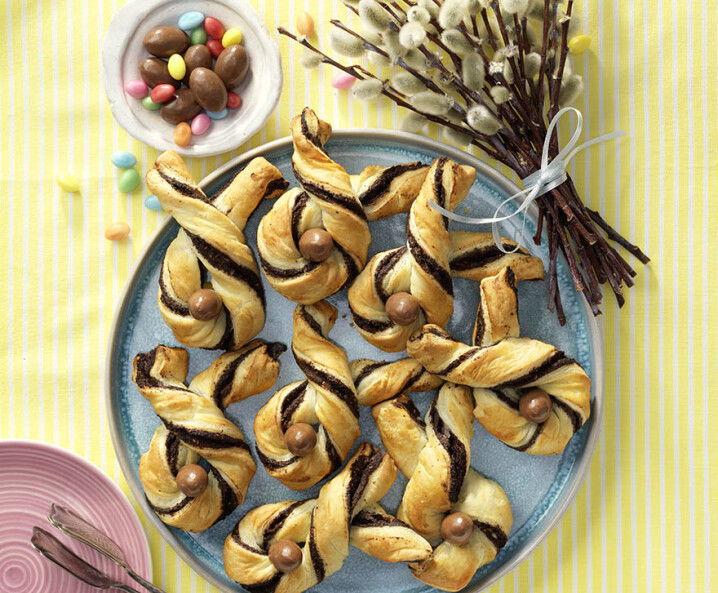 Blätterteig-Osterhasen - Osterrezept Tante Fanny