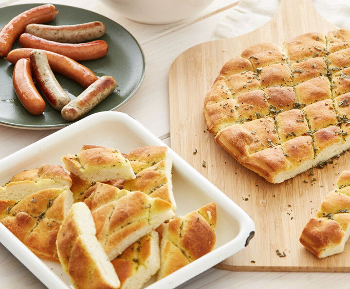 Fladenbrot mit Knoblauch und Kräutern - Rezept