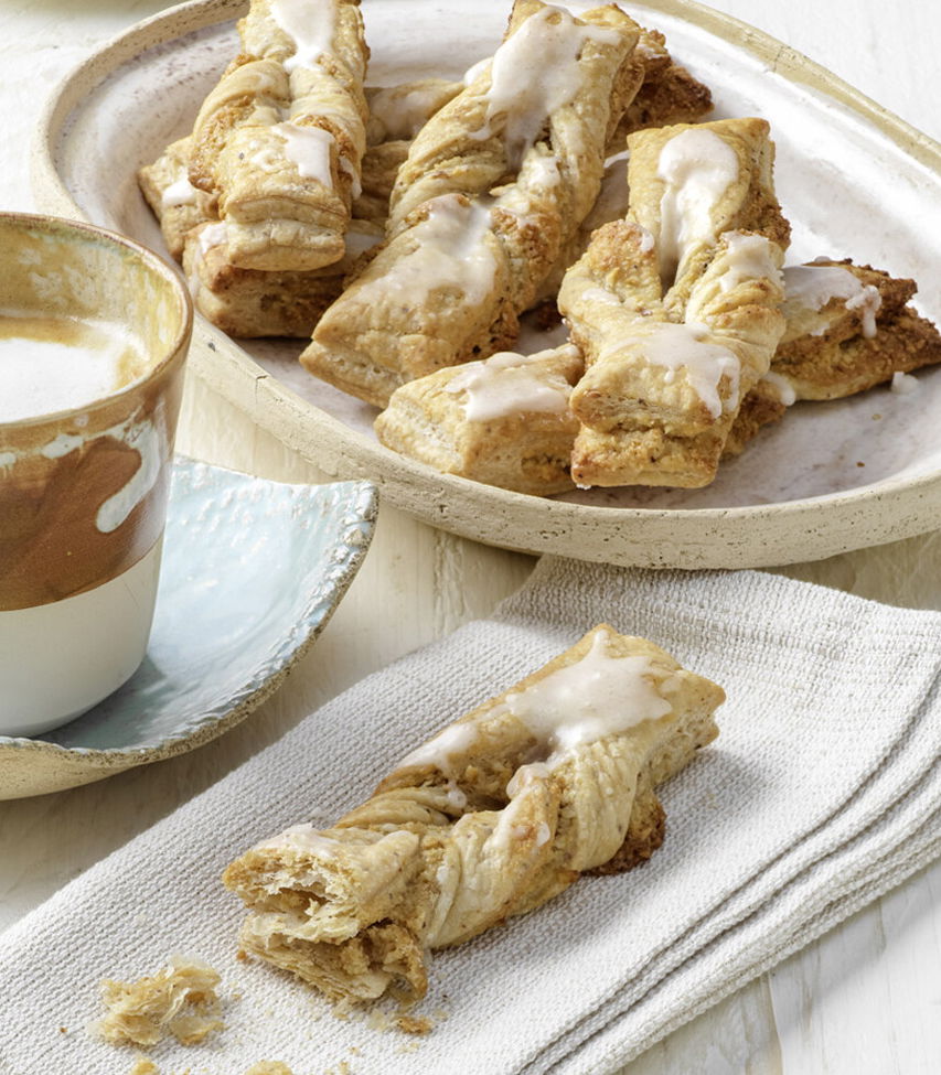 Nuss-Schleifen aus Blätterteig - einfaches Rezept