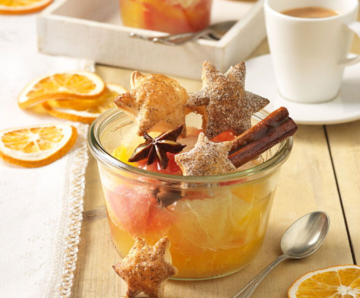 Zitrusfruechte_mit_Blaetterteigsternen