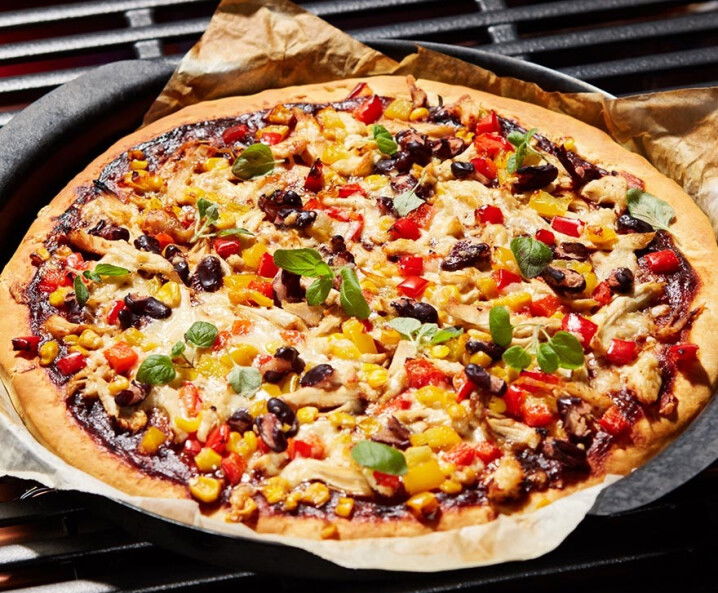 Deep-Pan-BBQ-Pizza