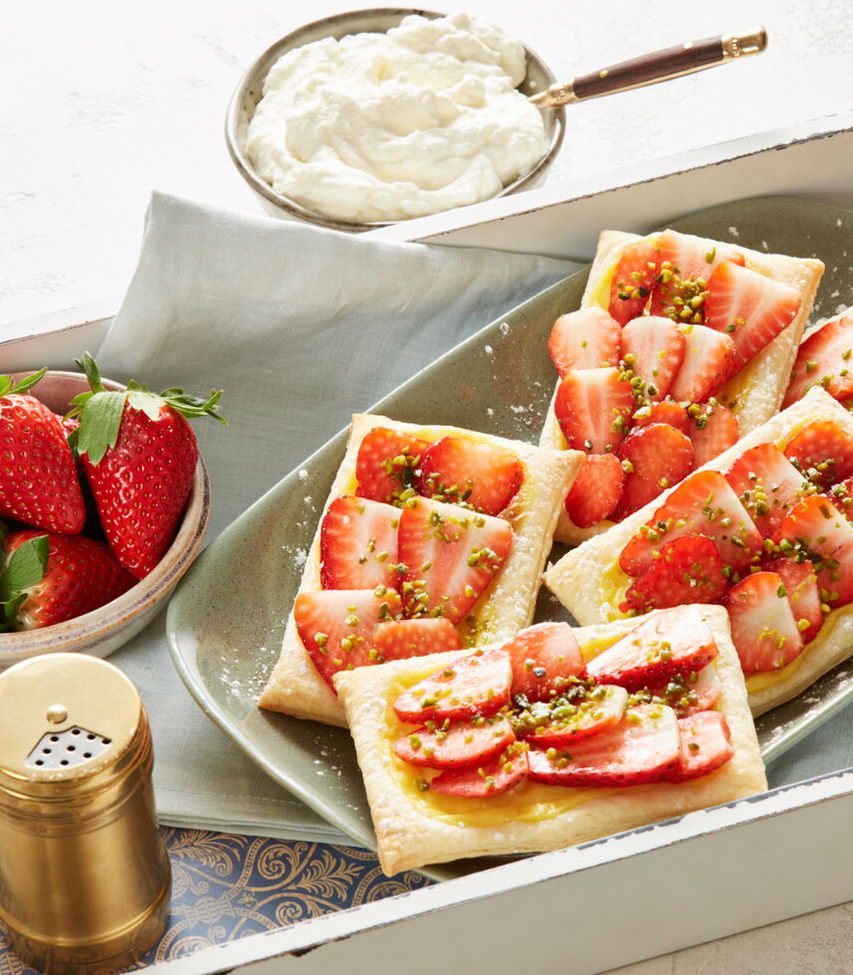 Pudding-Erdbeer-Teilchen - einfaches Blätterteig Rezept