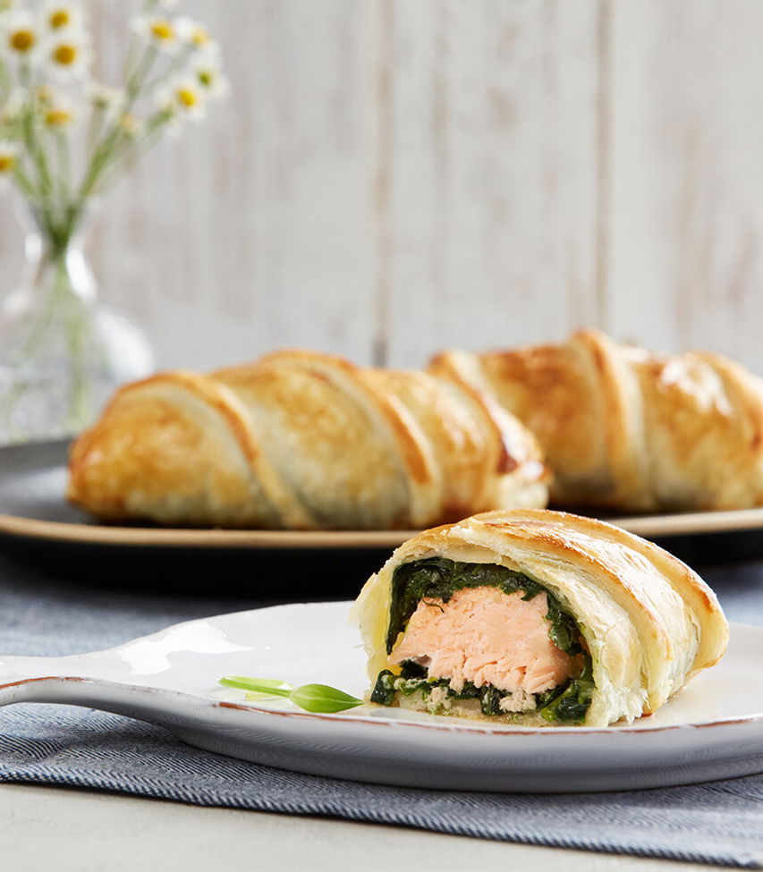 Blätterteig-Lachs-Taschen mit Spinat und Bärlauch