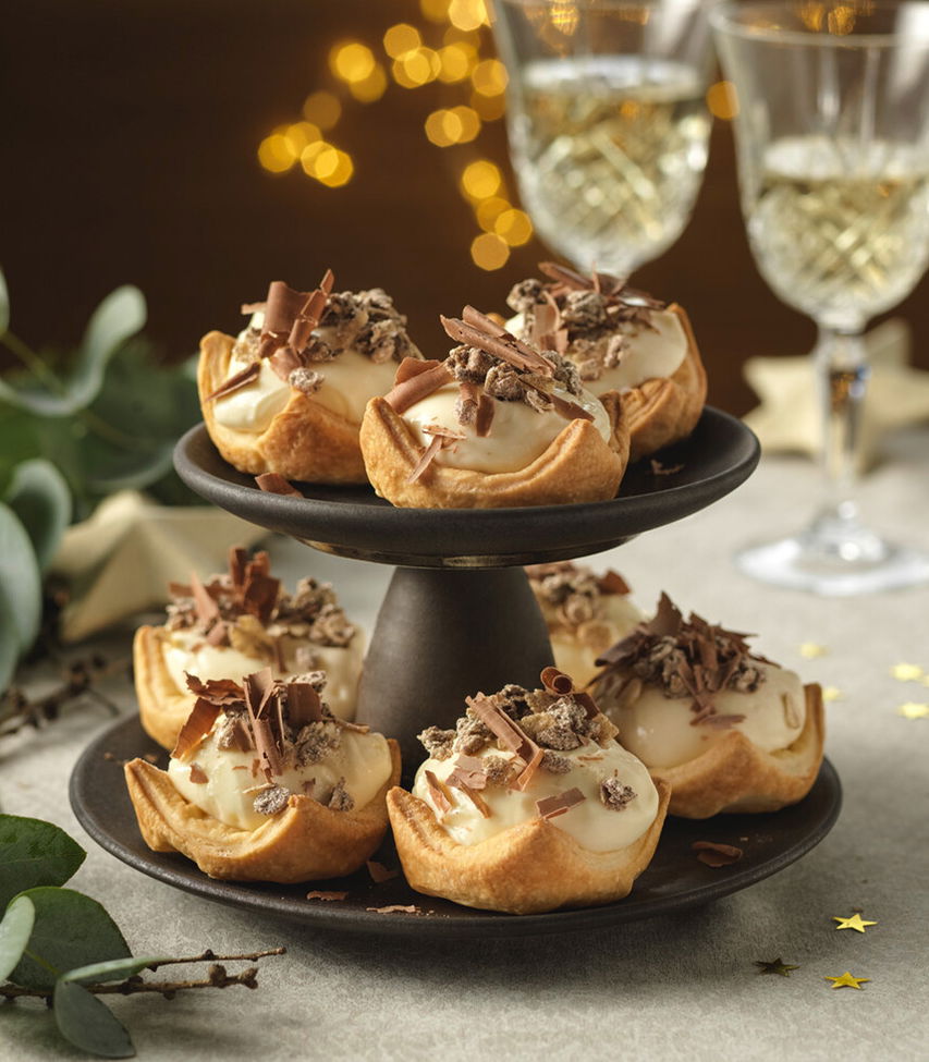 Schimmernde Eierlikörhäppchen