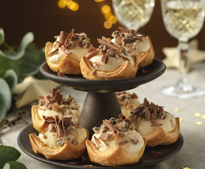 Schimmernde Eierlikörhäppchen