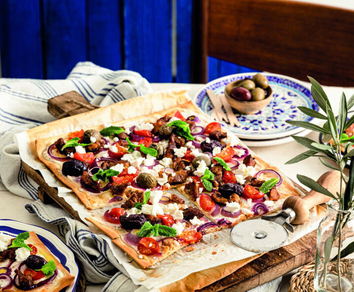 Greek-Style-Flammkuchen