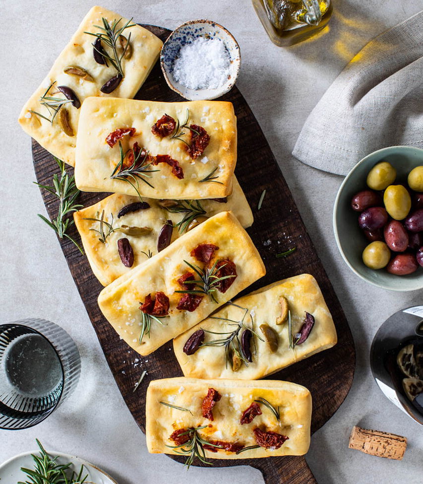 Mediterran-gefüllte Mini-Focaccia