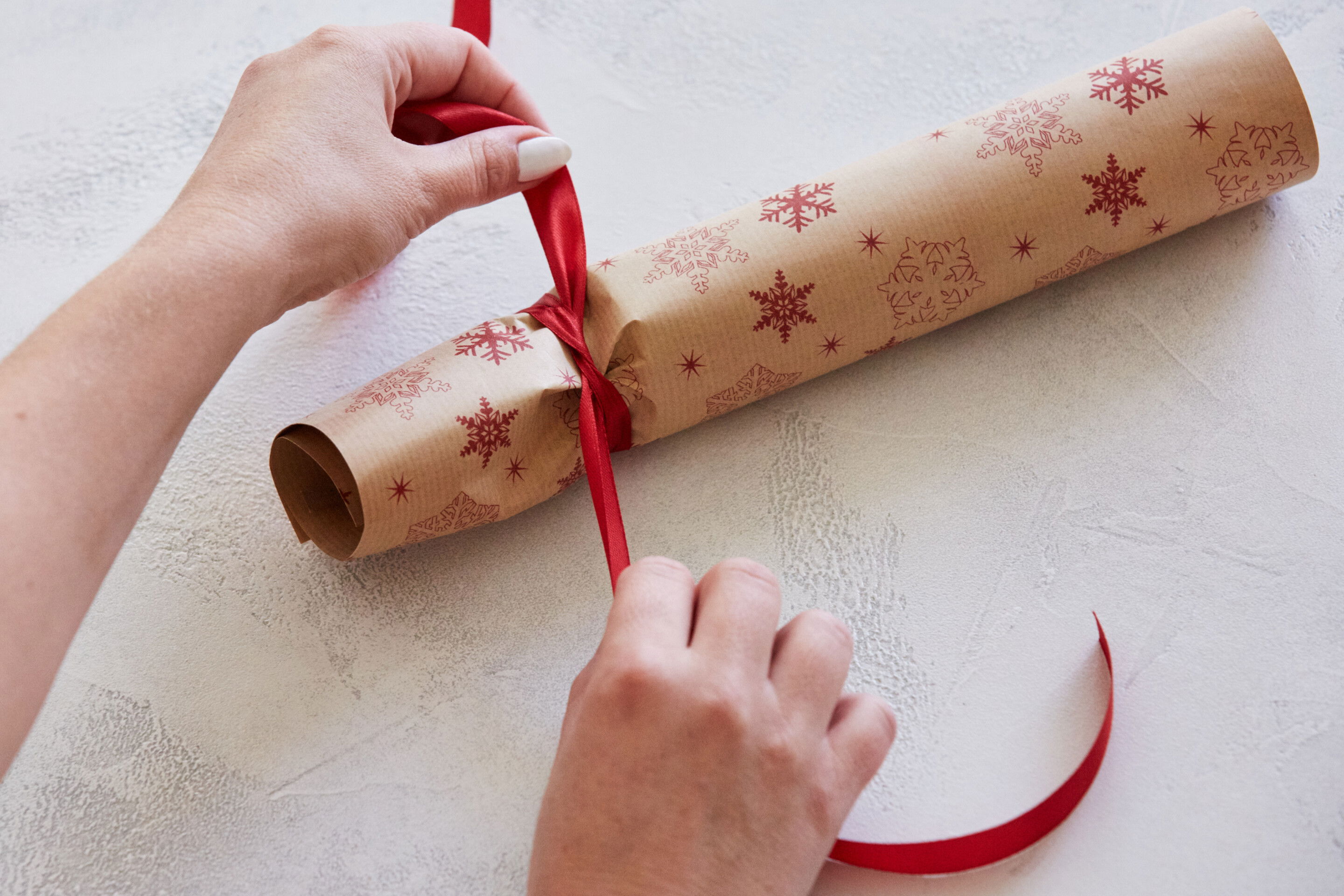 Schritt 6: Binde eine Seite mit Geschenkband zu.