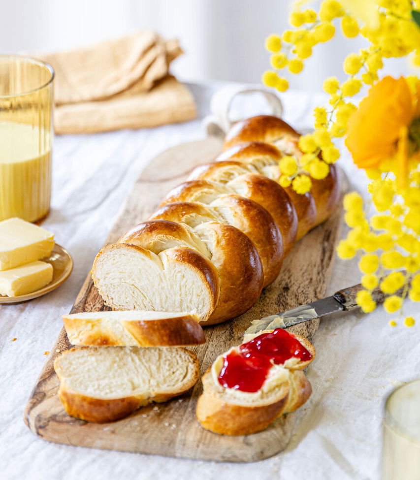 Klassischer Hefezopf