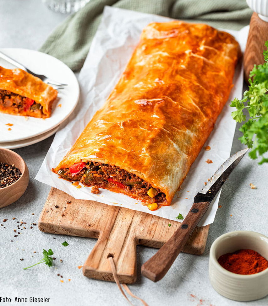 Hackfleisch-Gemüse-Strudel