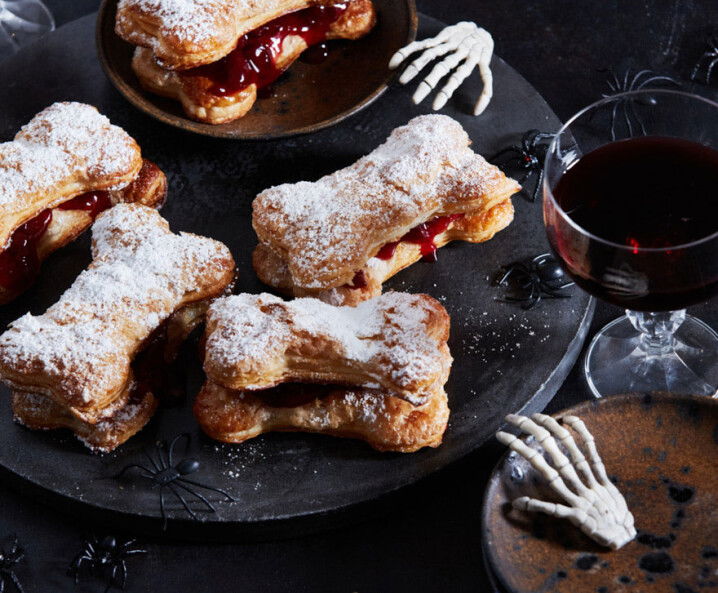 Blätterteig Knochen