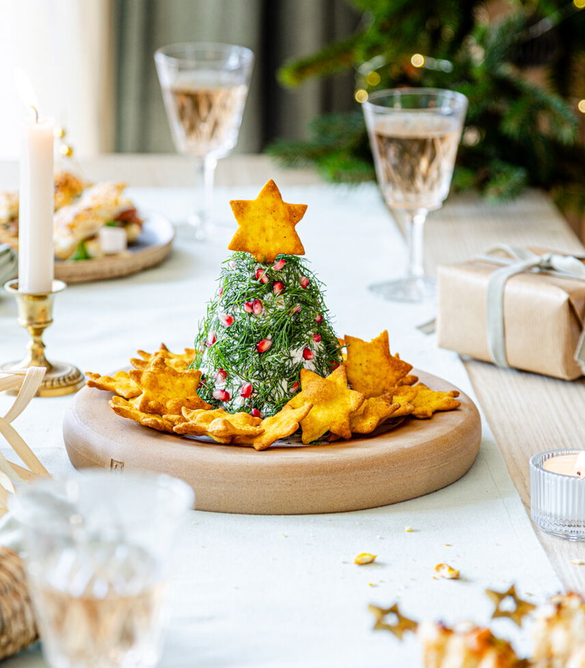 Frischkäsebäumchen mit Flammkuchencrackern